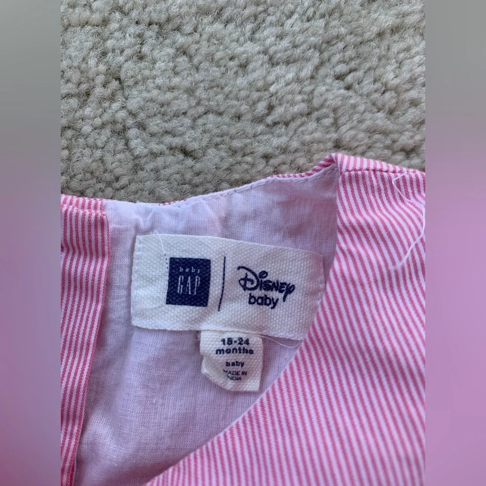 Gap x Disney Baby Size 18-24 Months Dumbo Flutter Sleeve Striped Dress